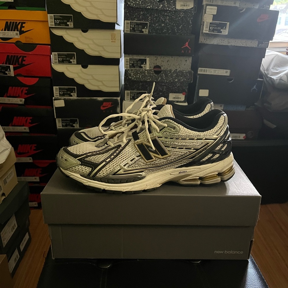 New Balance 1906r Metallic Silver gold and Black Sneakers
